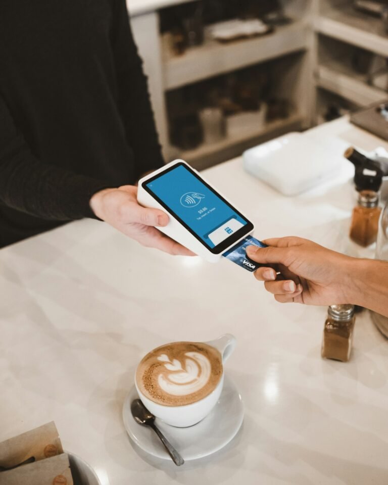 Best Ways to Consolidate Credit Card Debt in the USA